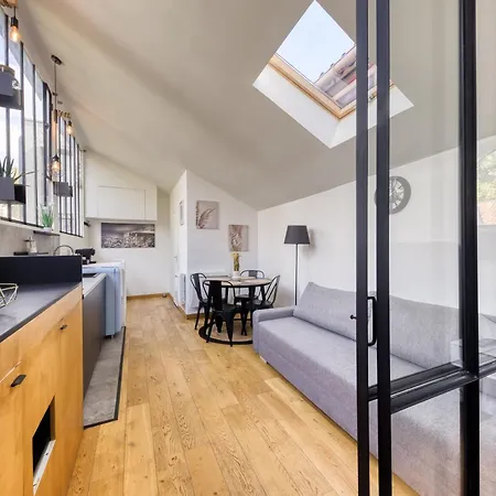 Le Cosy Proche Paris A 5 Min Metro & 10 Min Rer A Apartment *